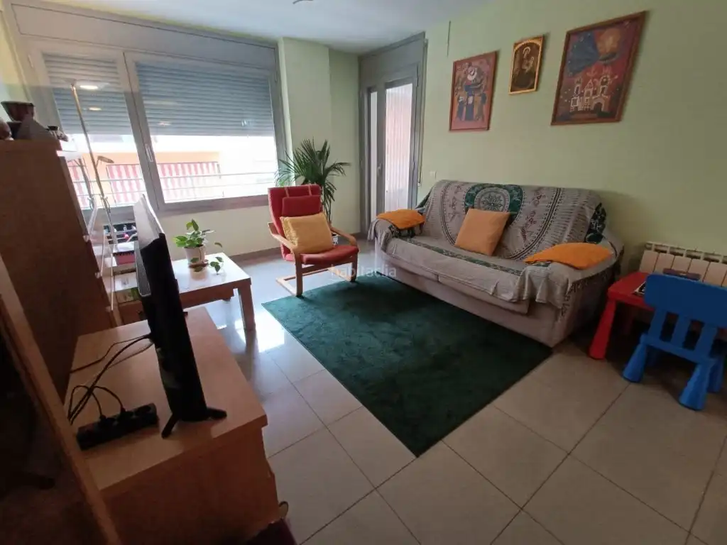 Flat with lift for sale in Centre