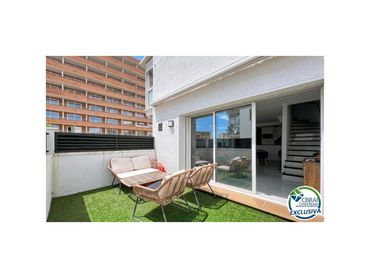 House for sale in Avenida De La Bocana 47