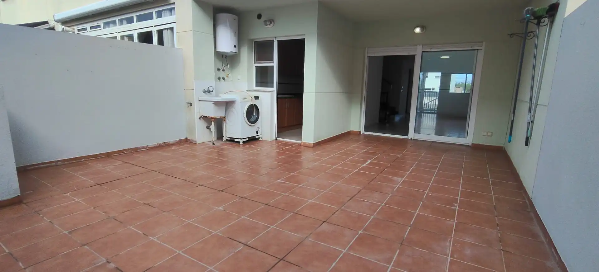 Casa a schiera con piscina in affitto a Carrer Llevant 3, imagen 9
