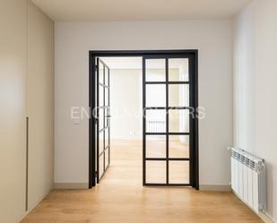 Apartment for sale in  Madrid Capital  with Air Conditioner, Heating and Storage room