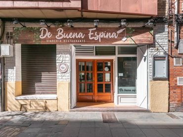 Locale commerciale in vendita a Calle del Doctor Aquilino Hurlé 21