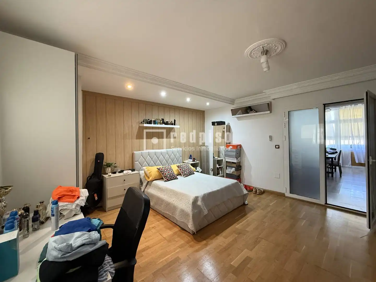 Dormitori de Casa o xalet en venda en Alhaurín de la Torre amb Aire condicionat, Jardí privat i Terrassa