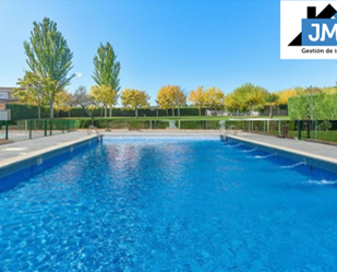 Piscina de Casa o xalet en venda en Simancas amb Terrassa