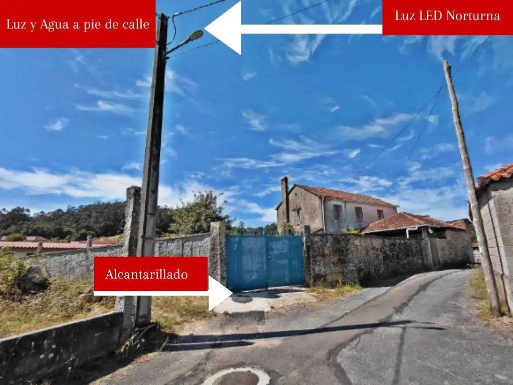 Vista exterior de Casa o xalet en venda en Portas amb Jardí privat i Traster