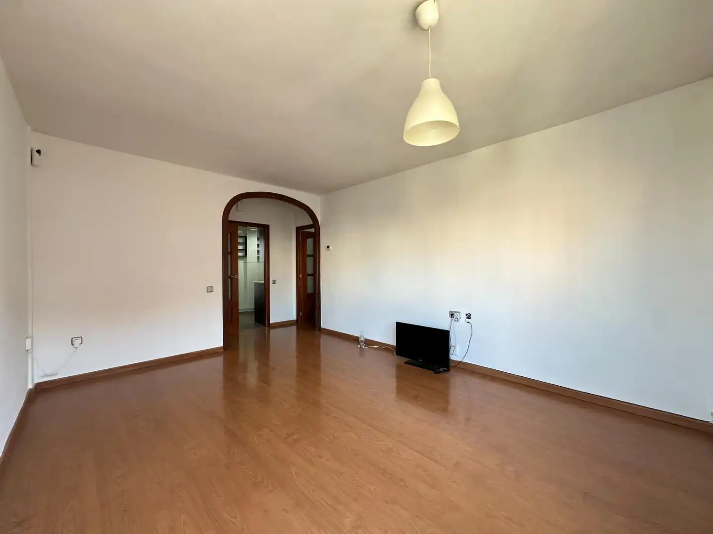 Sala de estar de Piso en venta en Terrassa con Calefacción, Balcón y Alarma
