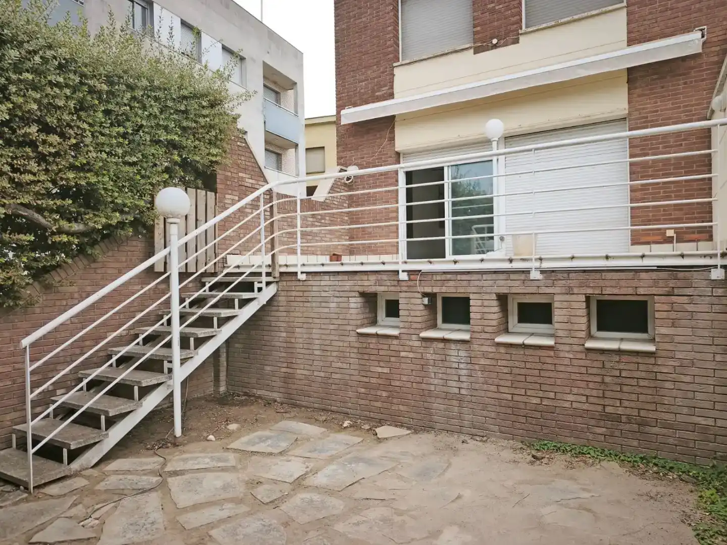 Vista exterior de Casa o xalet en venda en Benavent de Segrià amb Aire condicionat