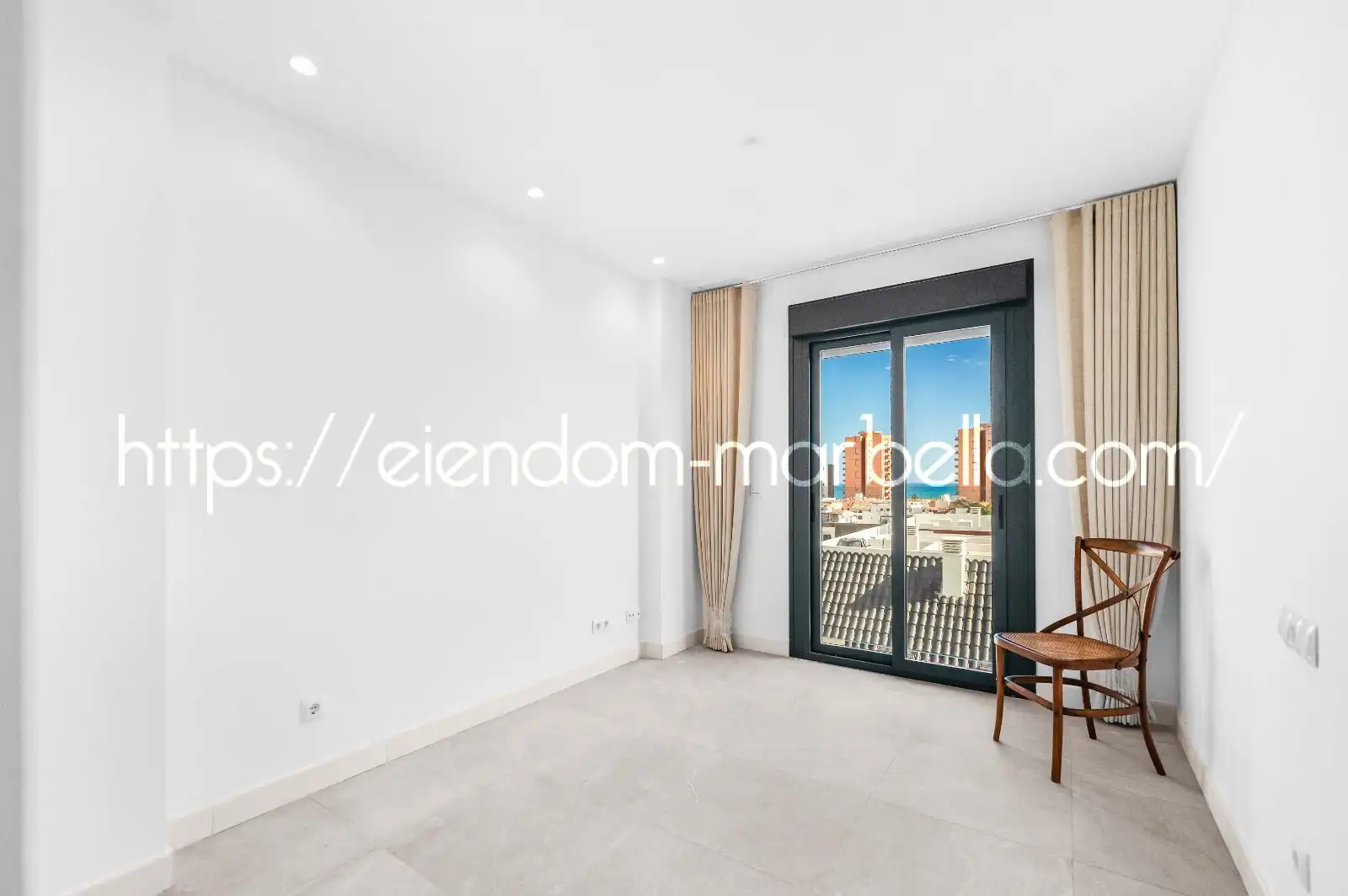 Apartament en venda a Puerto Deportivo