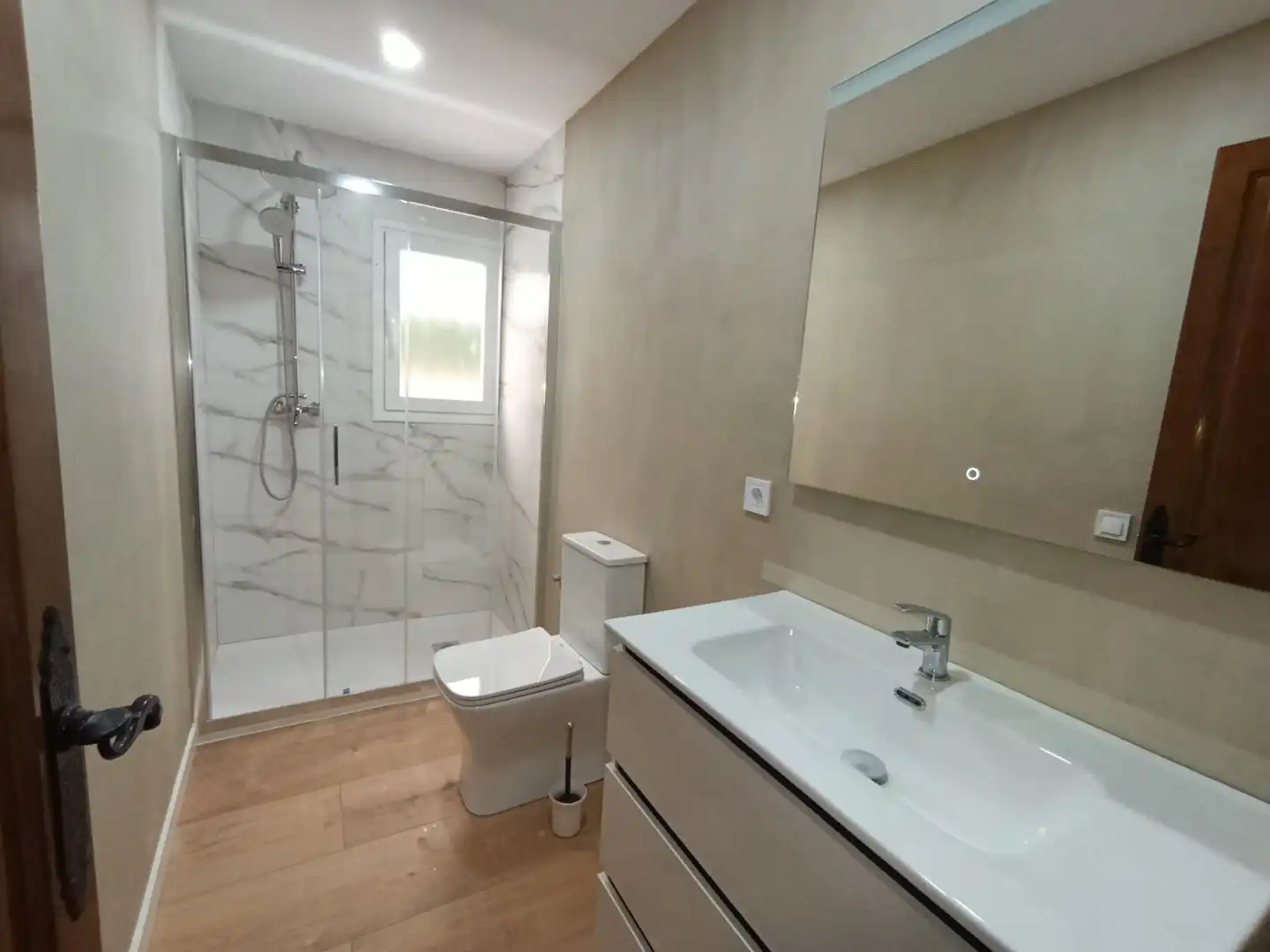 Baño de Apartamento en venta en Calvià con Aire acondicionado, Terraza y Trastero