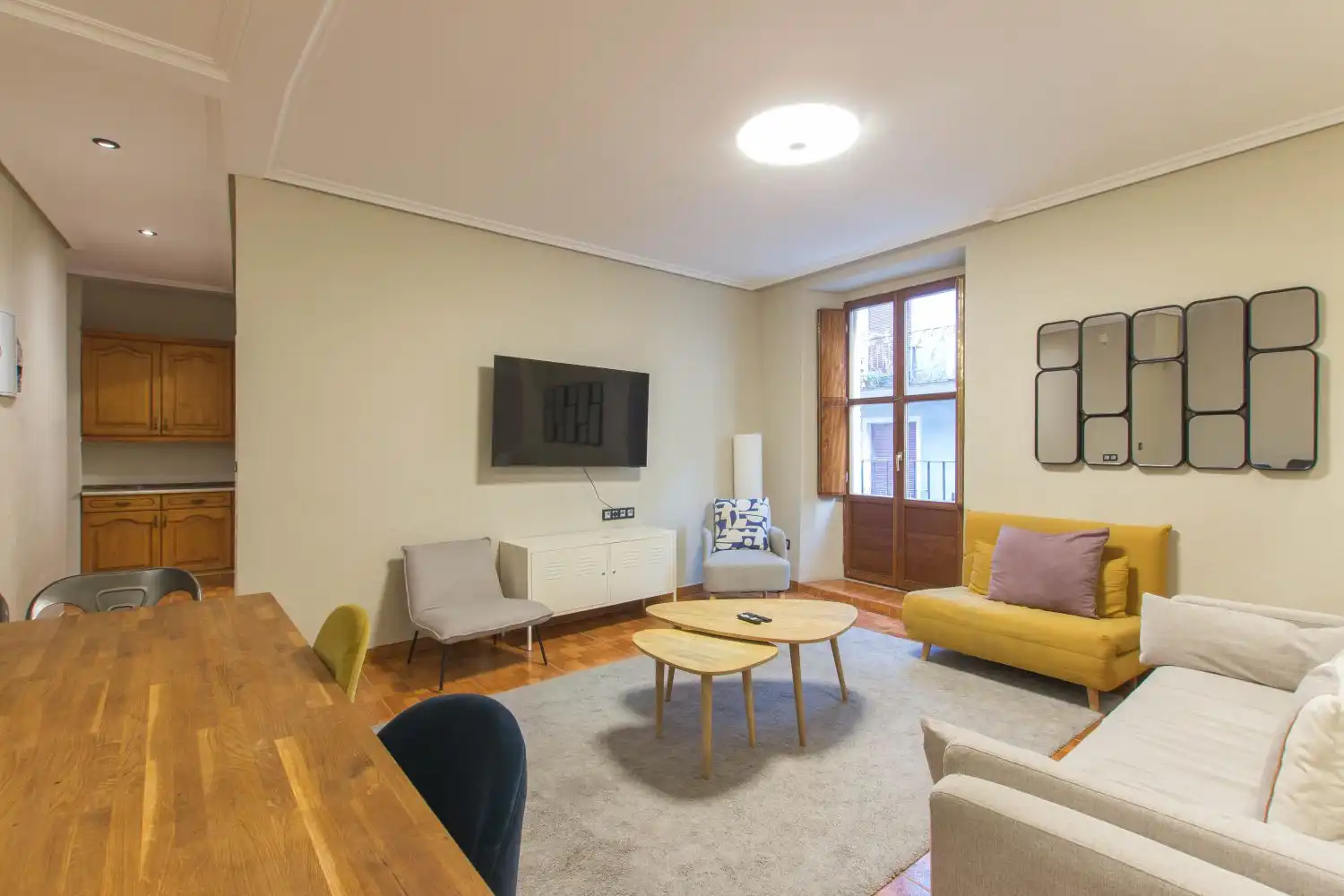 Sala de estar de Piso en venta en  Pamplona / Iruña con Calefacción, Amueblado y Balcón