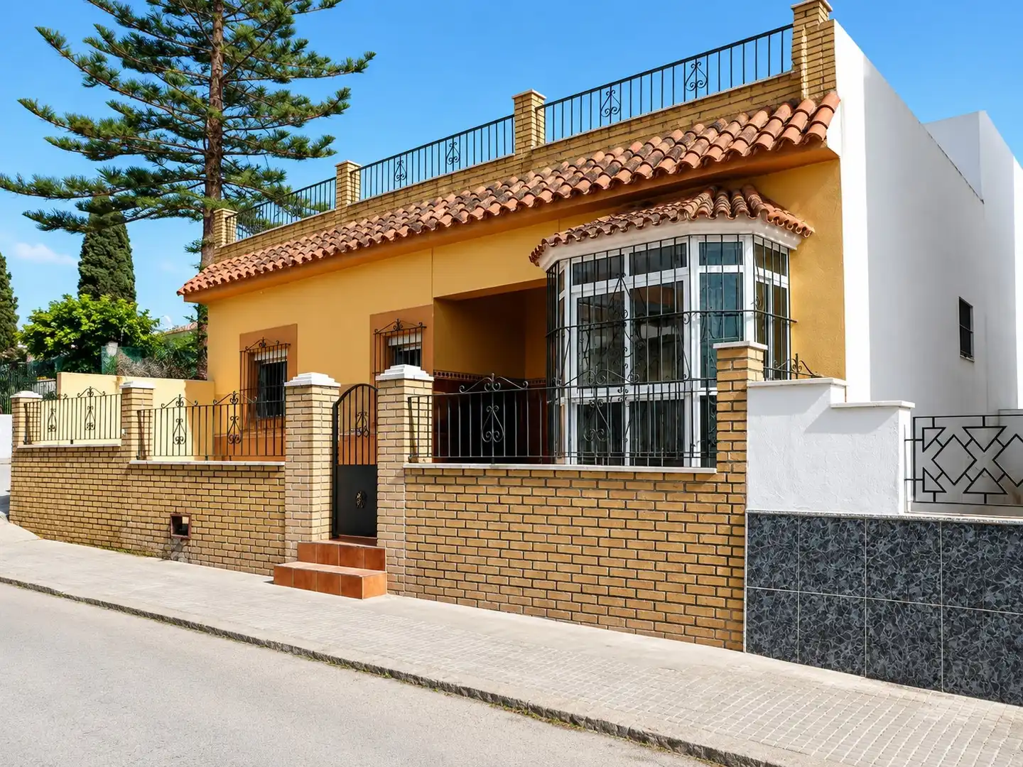 Vista exterior de Casa o chalet en venta en Sanlúcar de Barrameda con Terraza y Trastero