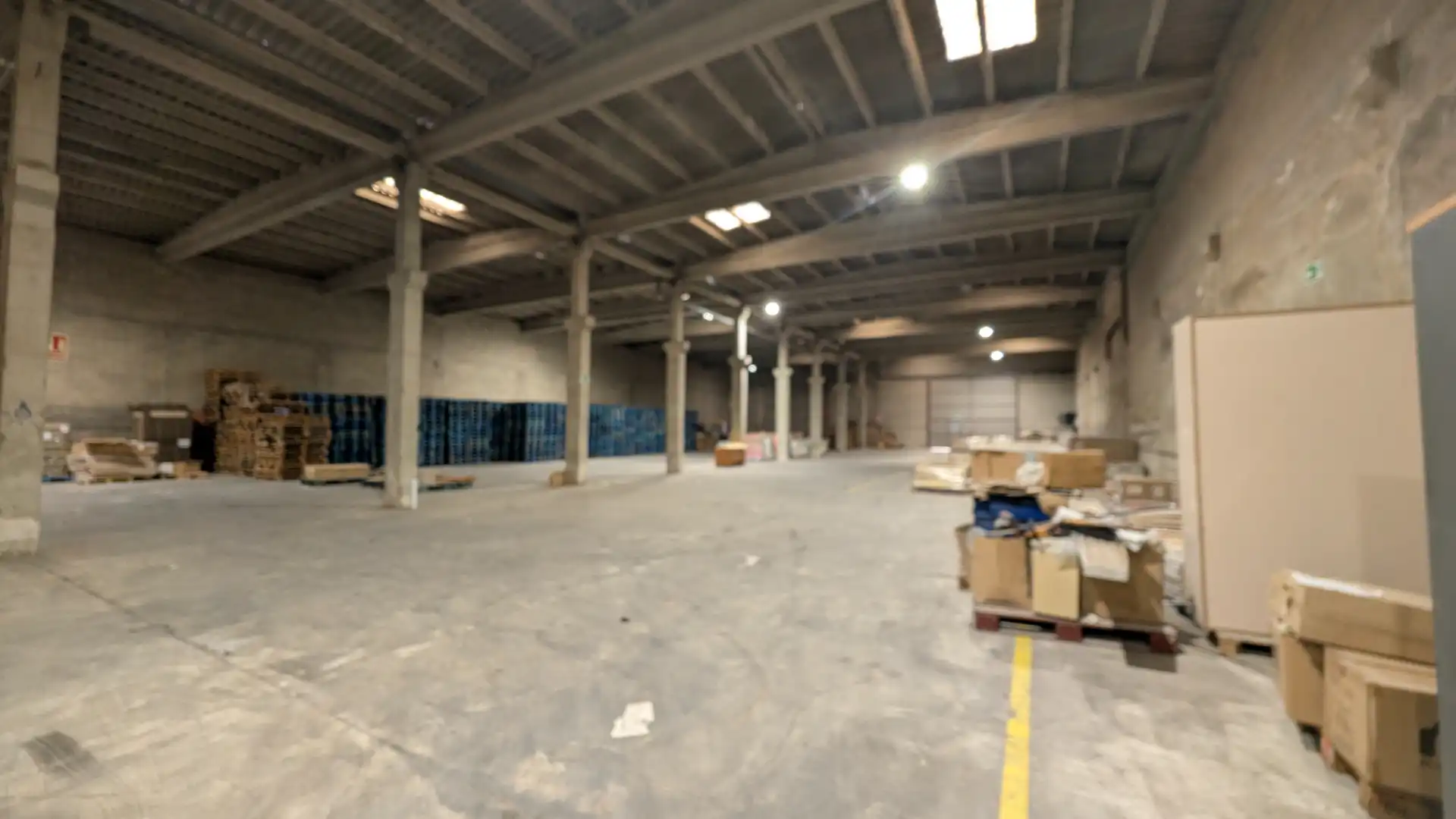 Nave industrial de alquiler en Perafort