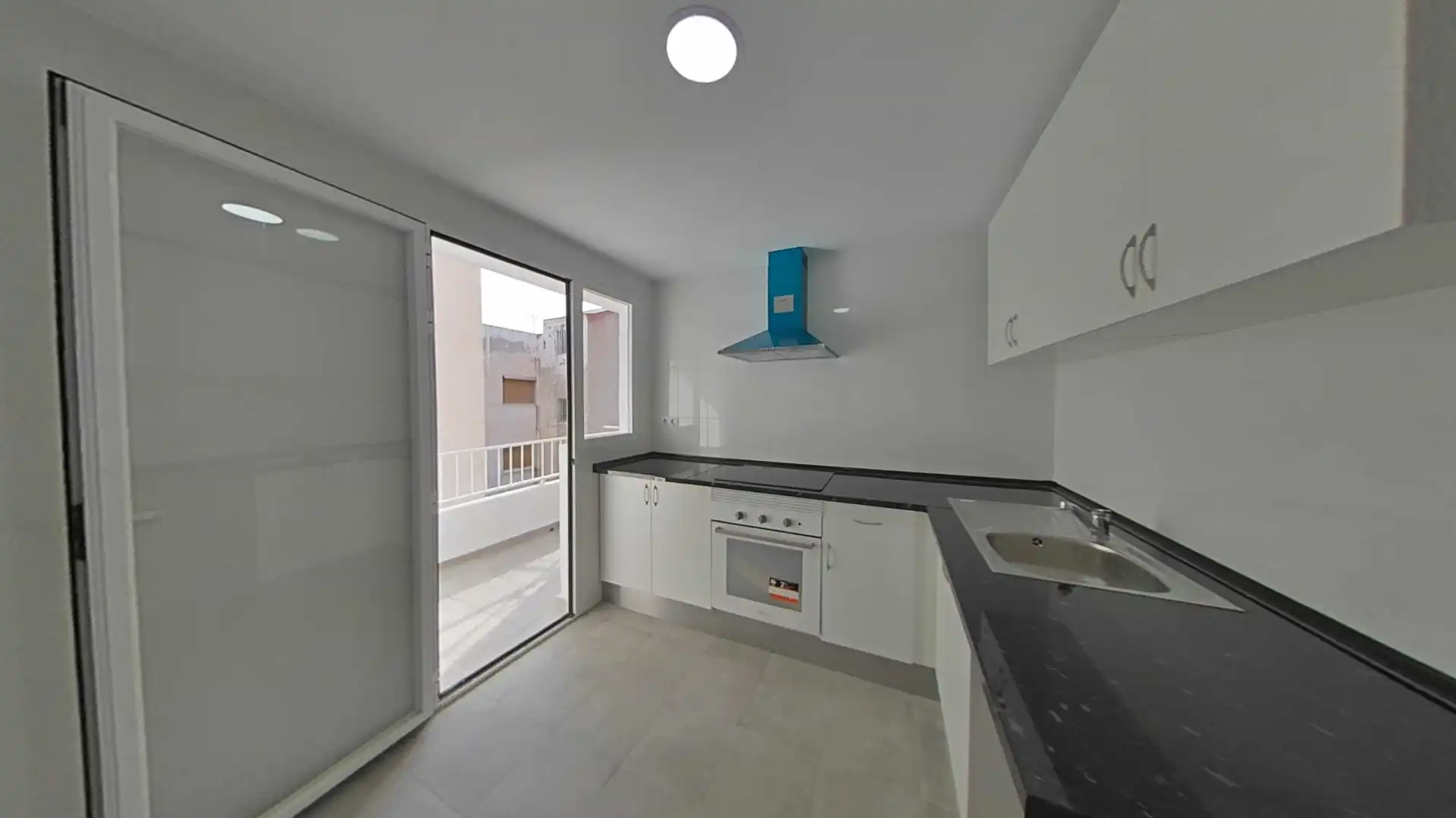 Cocina de Piso en venta en Alicante / Alacant