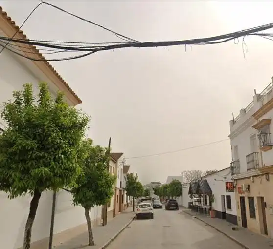 Vista exterior de Piso en venta en Los Palacios y Villafranca