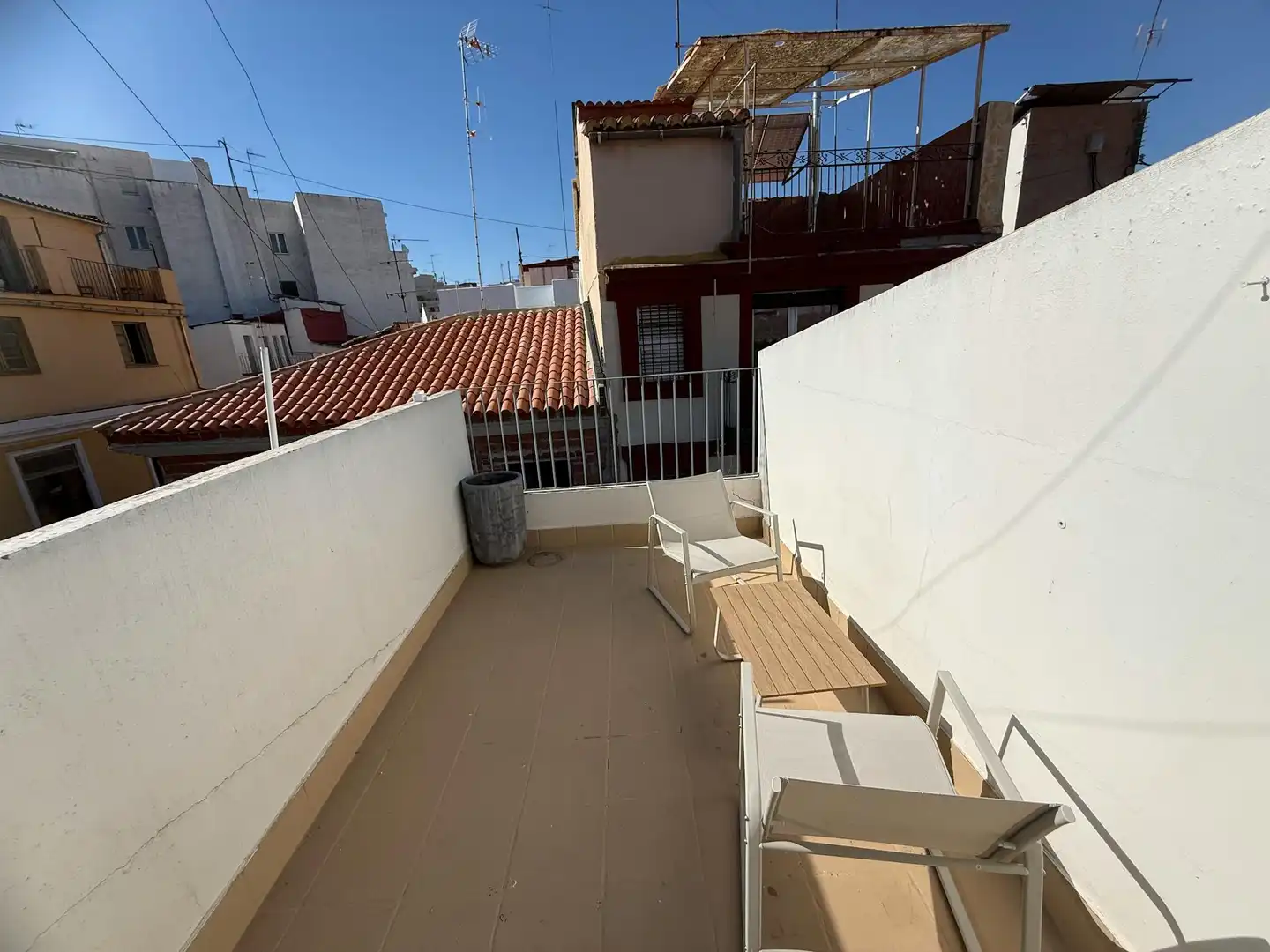 Terrassa de Pis de lloguer en Valencia amb Aire condicionat, Calefacció i Moblat