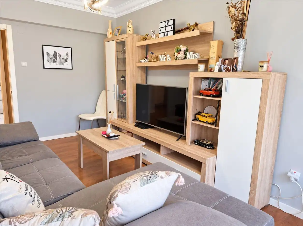 Living room of Flat for sale in Covadonga - Campuzano - Ciudad Vergel