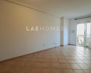 Apartment to rent in Alicante / Alacant  with Air Conditioner, Heating and Storage room