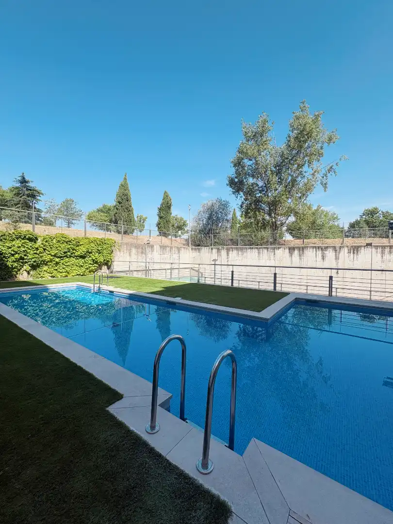 Swimming pool of Duplexes for rent in Las Rozas de Madrid  with Air Conditioner, Heating and Balcony