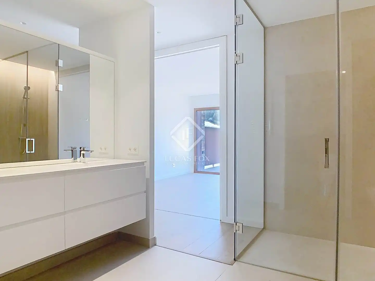 Baño de Casa o chalet en venta en Madrid con Aire acondicionado, Calefacción y Parquet