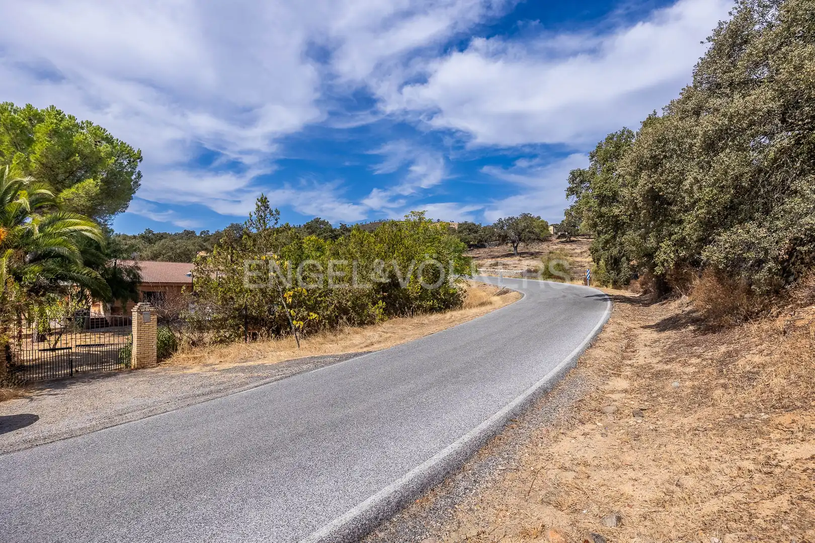 Finca rústica en venta en El Castillo de las Guardas con Calefacción, Jardín privado y Terraza