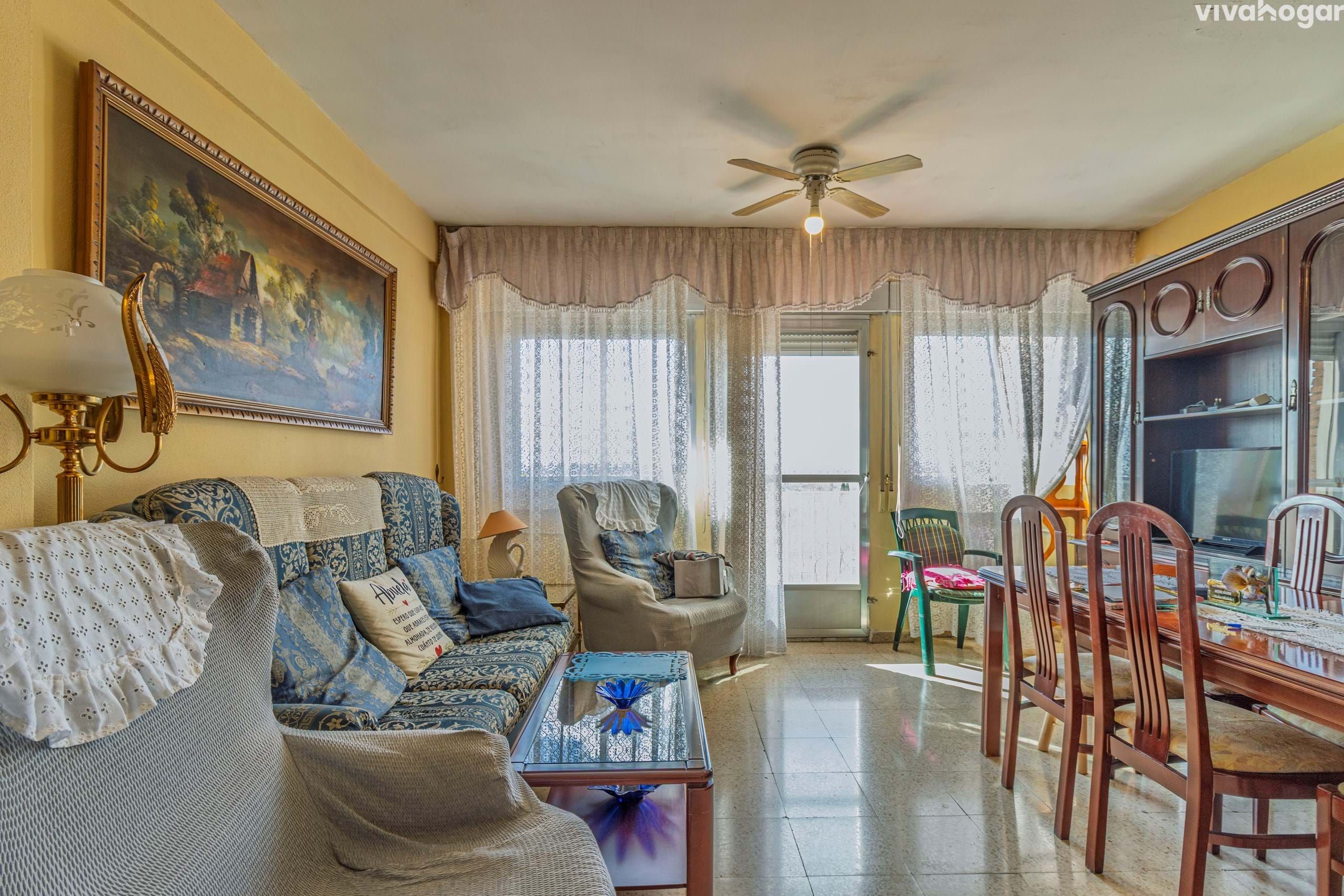 Living room of Flat for sale in  Madrid Capital  with Terrace