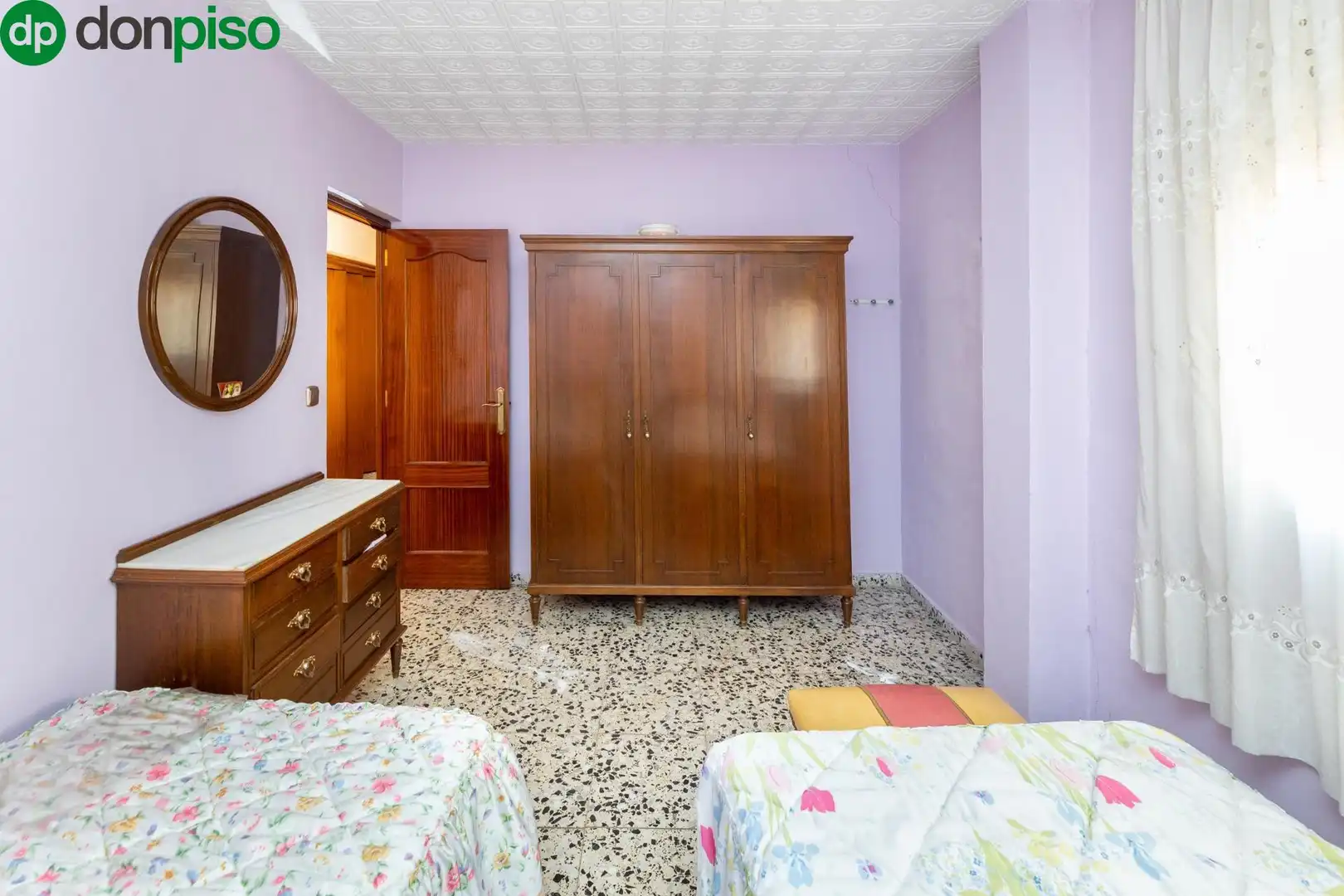 Schlafzimmer von Gebäude zum Verkauf in Granada
