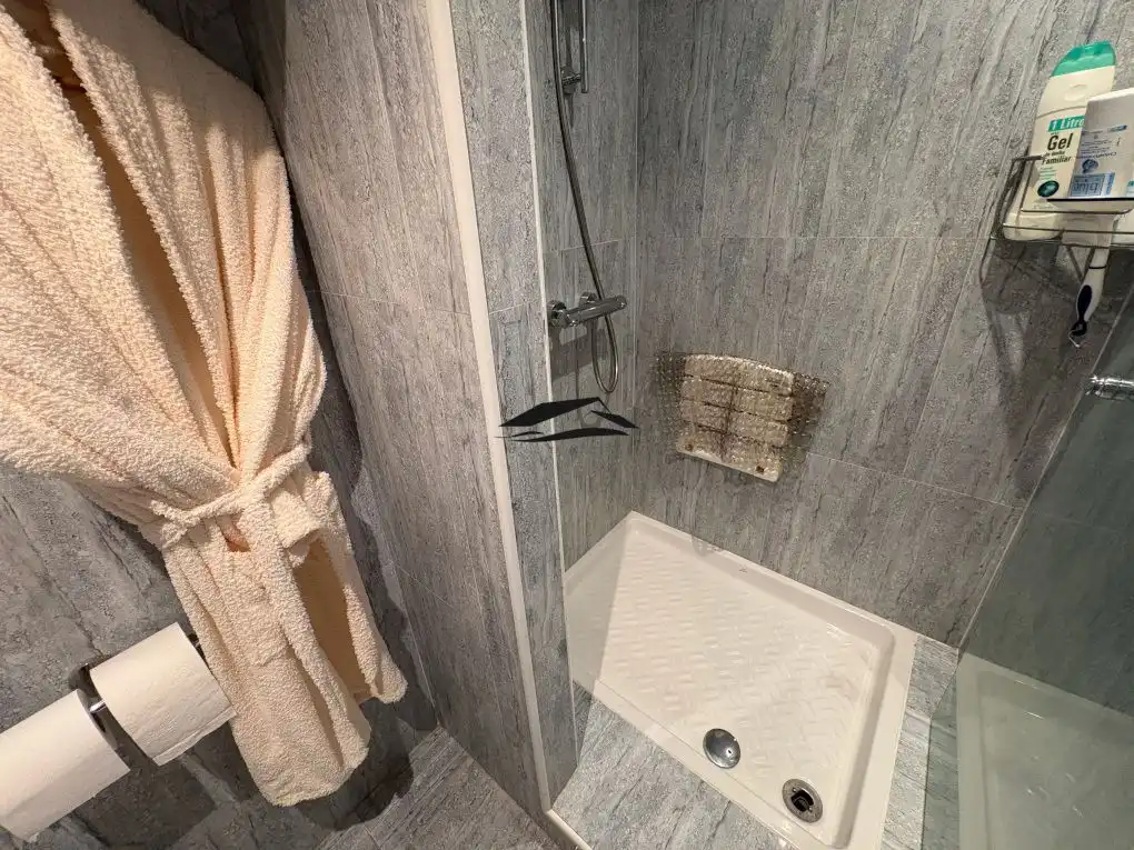 Baño de Casa o chalet en venta en Santibáñez de la Sierra con Aire acondicionado, Calefacción y Terraza
