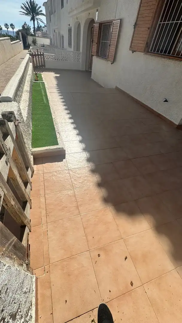 Terrassa de Casa adosada en venda en Orihuela amb Moblat