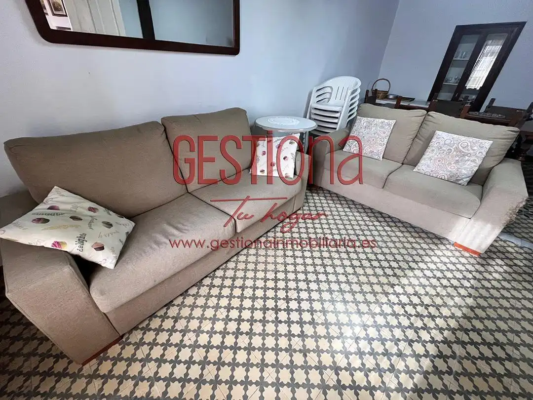 Sala de estar de Casa o chalet en venta en Noja con Terraza, Trastero y Amueblado