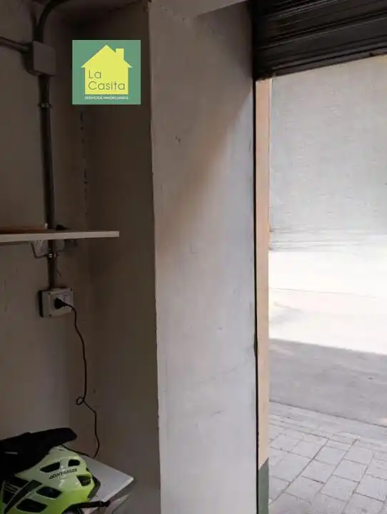 Local comercial en venda a Centro, imagen 4