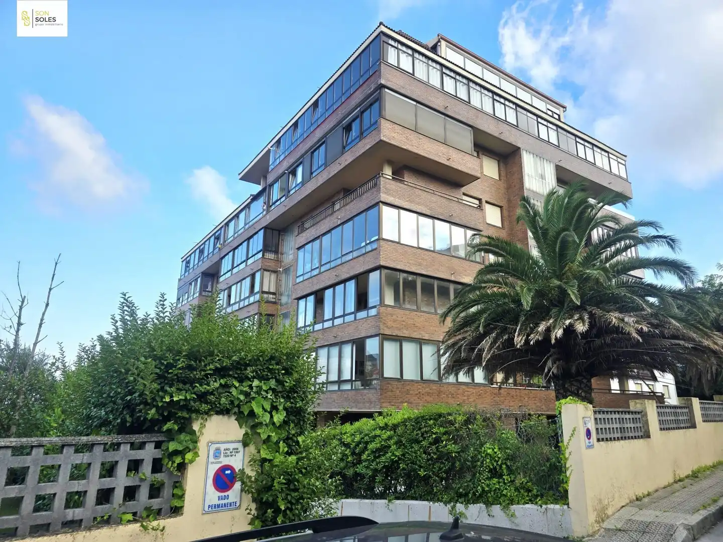 Vista exterior de Pis en venda en Santander amb Calefacció, Jardí privat i Terrassa