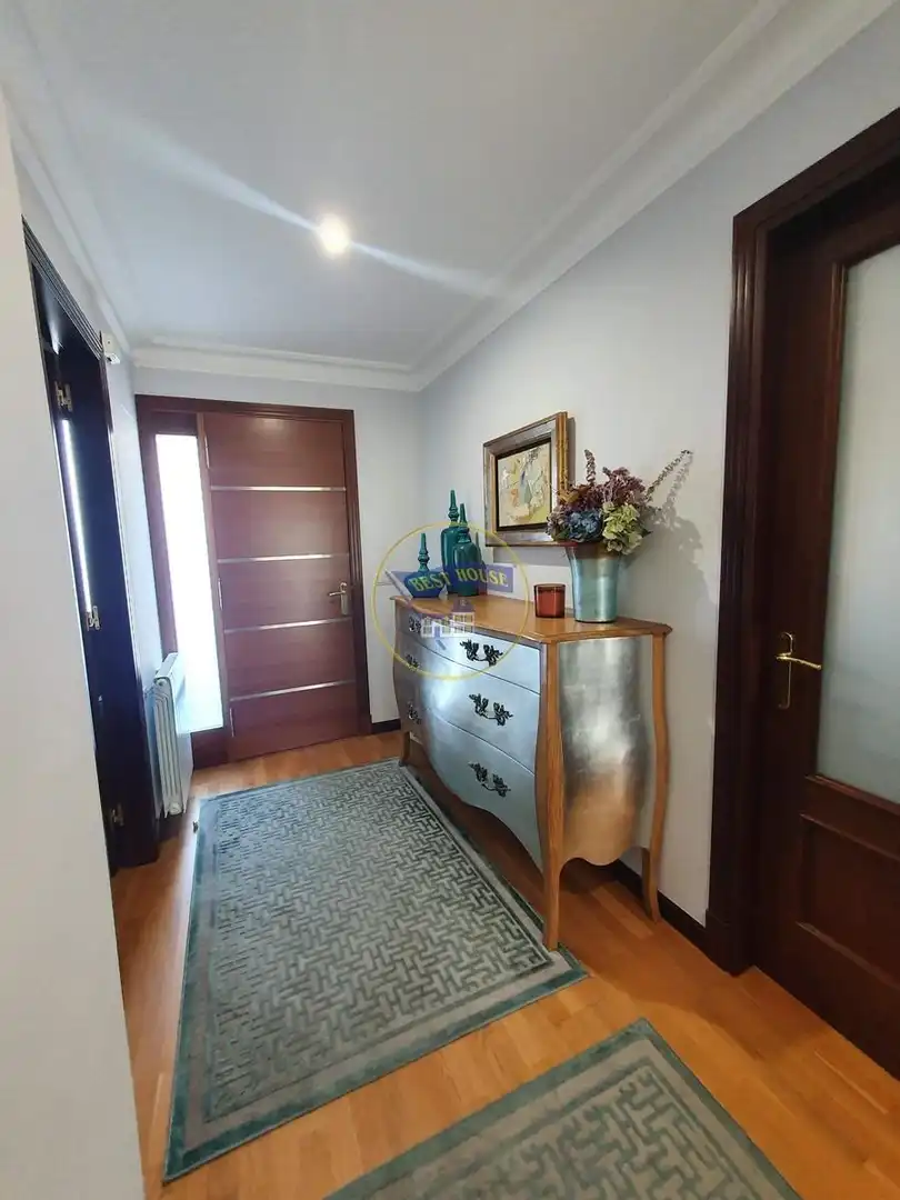 Detached homes for sale in Vigo   with Heating, Private garden and Parquet flooring