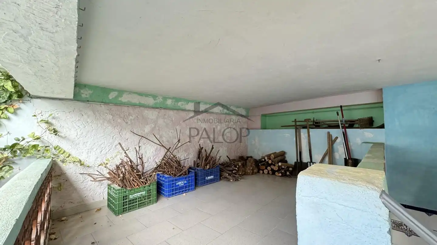 Houses for sale in La Pobla Llarga  with Private garden, Terrace and Storage room