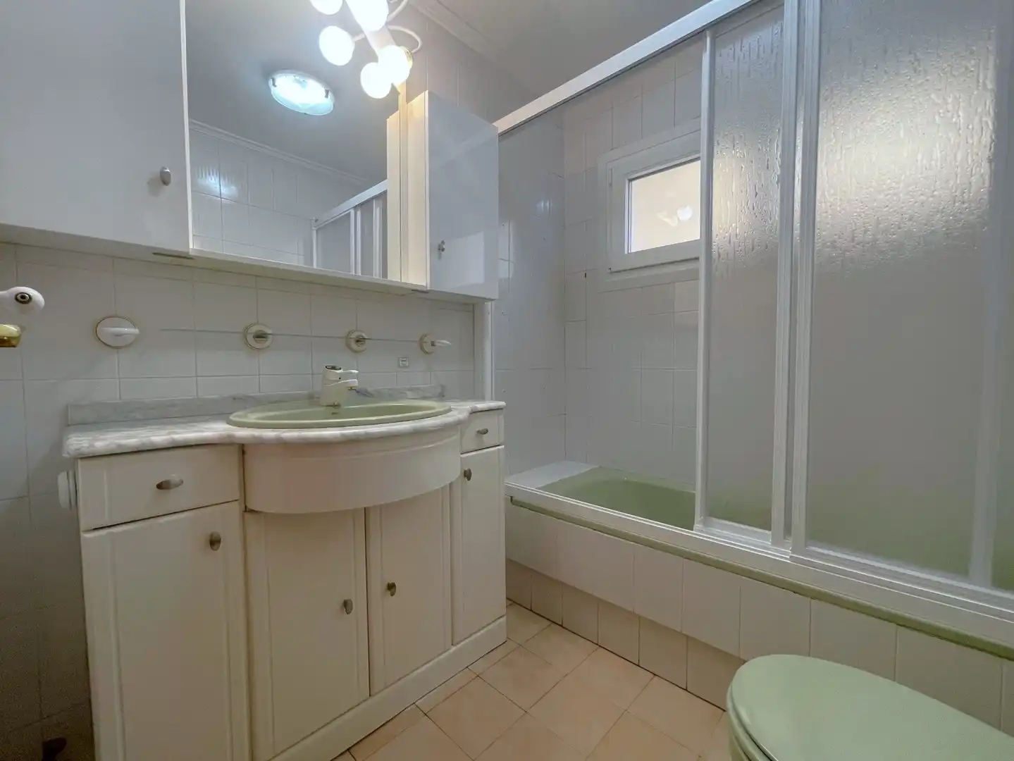 Flat for rent in Paseo Menéndez Pelayo, Brazomar