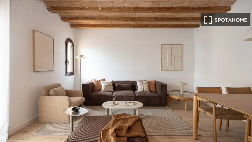 Flat with terrace to rent in Ciutat Vella