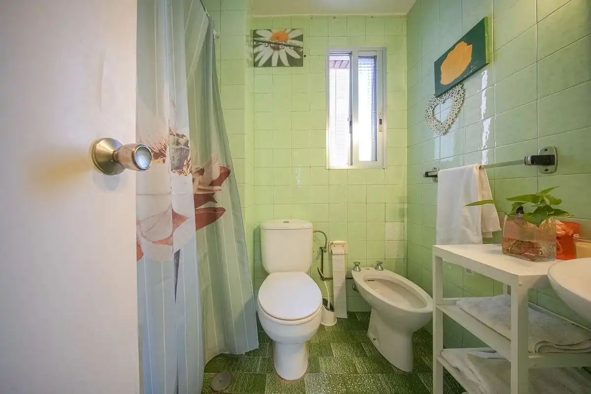Bathroom of Ground floor for sale in Madrid  with Heating