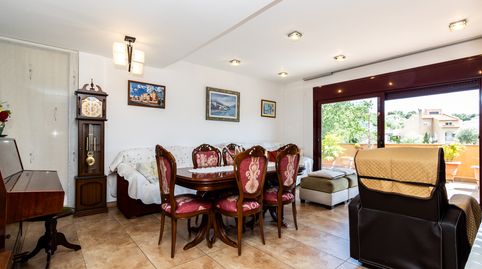 Foto 3 de Casa adosada en venta en Avinguda de Sant Esteve, Eixample - Can Bogunyà, Castellar del Vallès