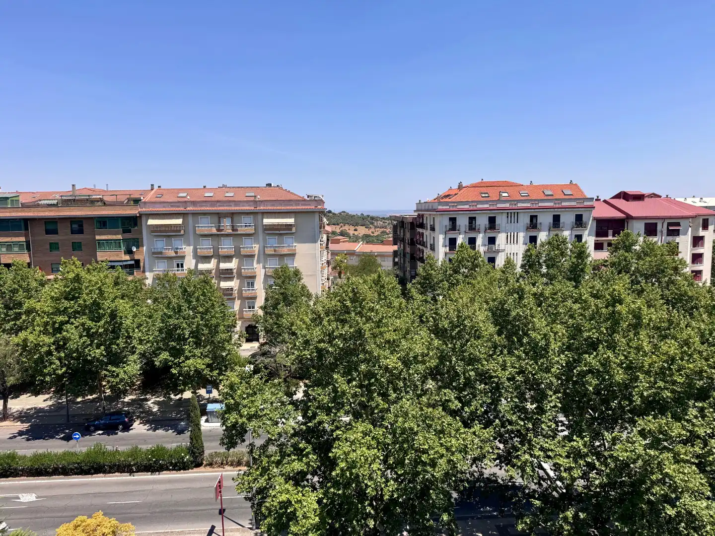Außenansicht von Wohnungen zur Miete in Cáceres mit Klimaanlage, Heizung und Parkett