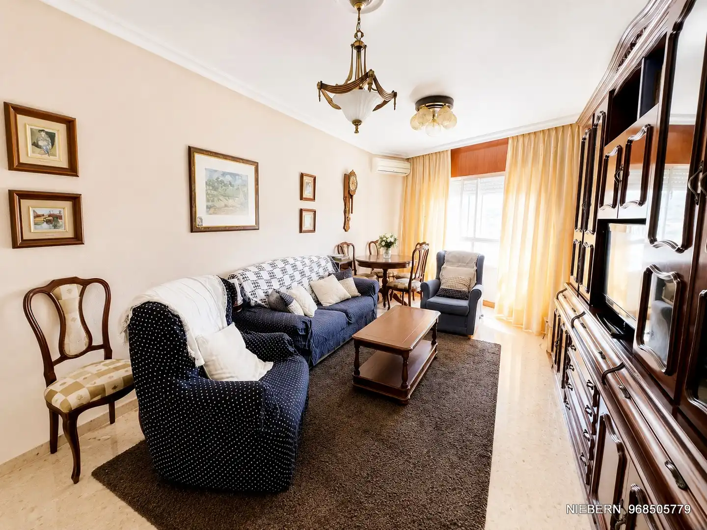 Sala de estar de Piso en venta en Cartagena con Aire acondicionado y Amueblado
