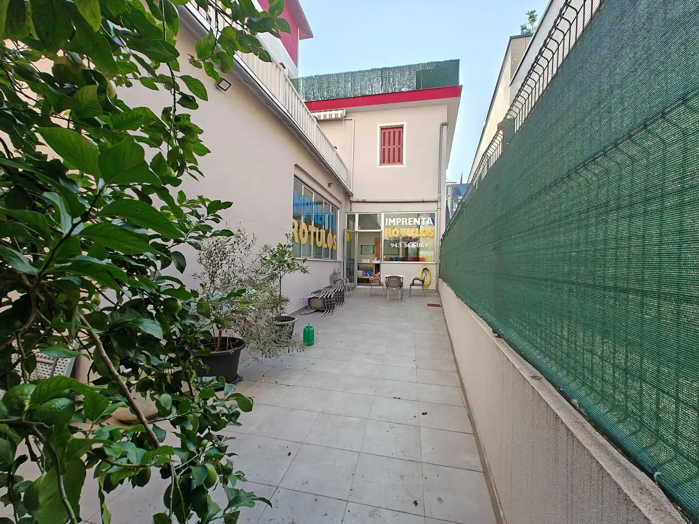 Außenansicht von Geschaftsraum zur Miete in Lasarte-Oria mit Terrasse
