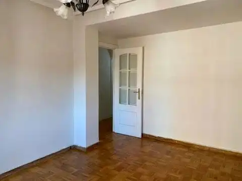 Dormitori de Pis en venda en Gijón 
