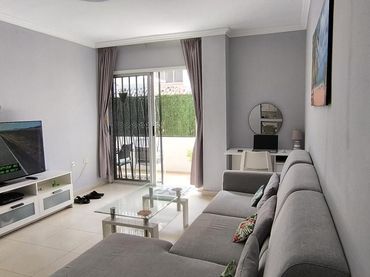 Ground floor with lift for sale in Longuera - Toscal