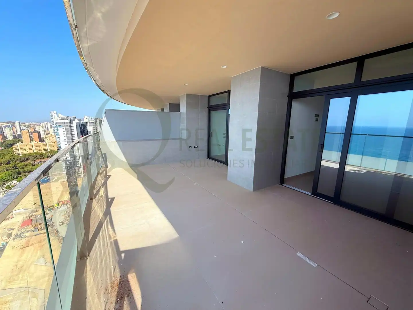 Piso con terraza en venta en Calle Calle Brasil, imagen 24
