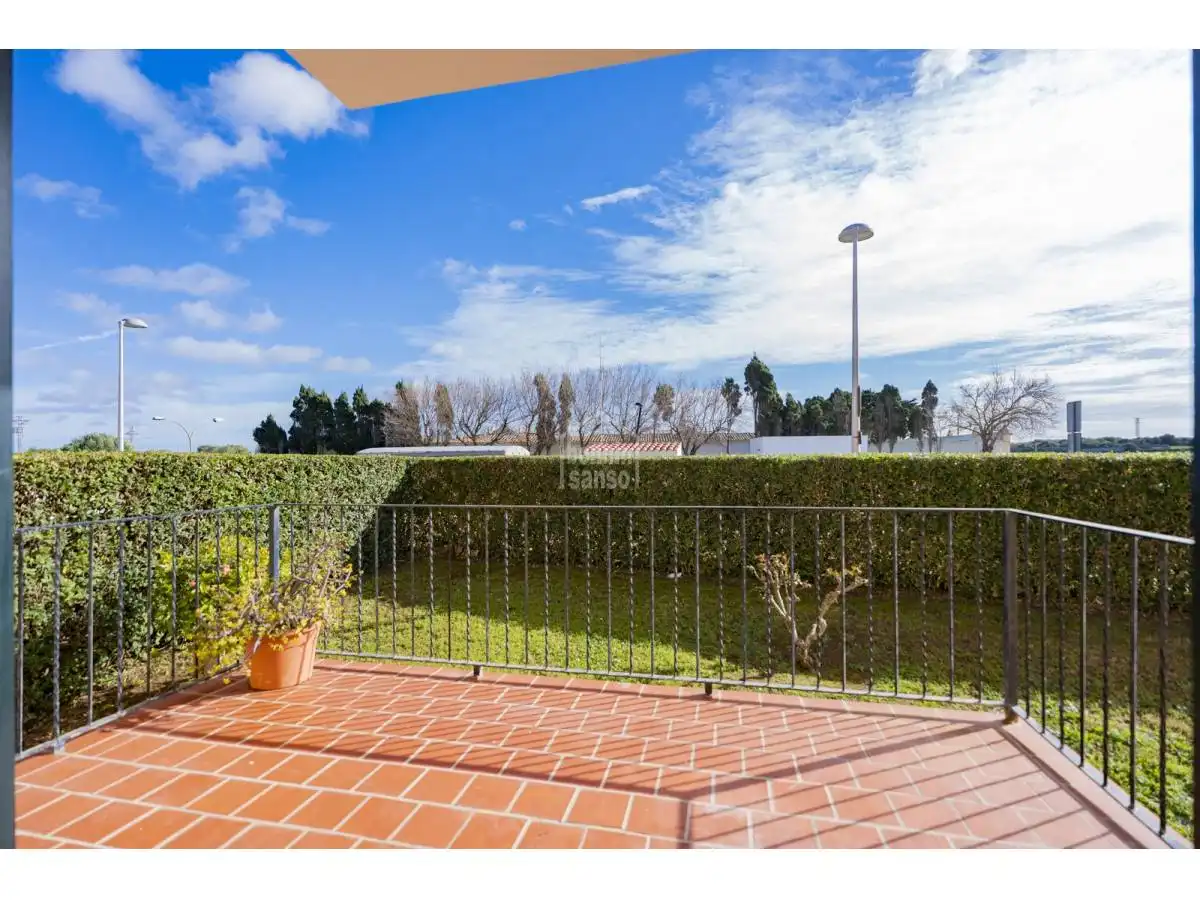 Jardí de Apartament en venda en Es Castell amb Terrassa