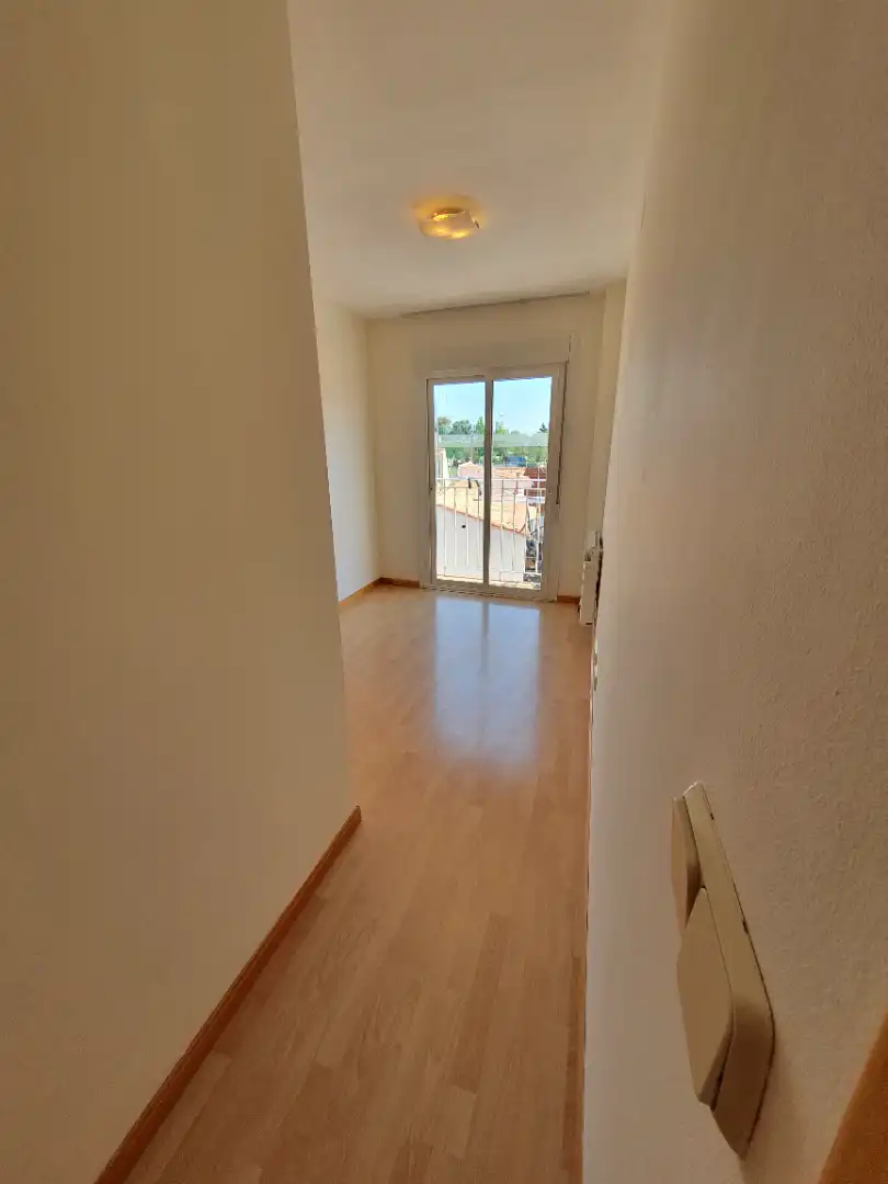 Habitación de Dúplex en venta en Madrid con Aire acondicionado, Calefacción y Parquet