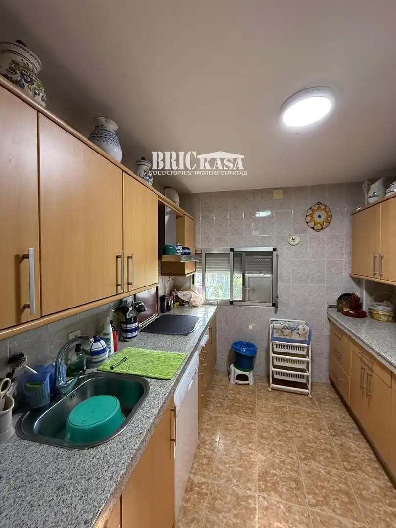Kitchen of Houses for sale in Cáceres  with Air Conditioner, Terrace and Storage room