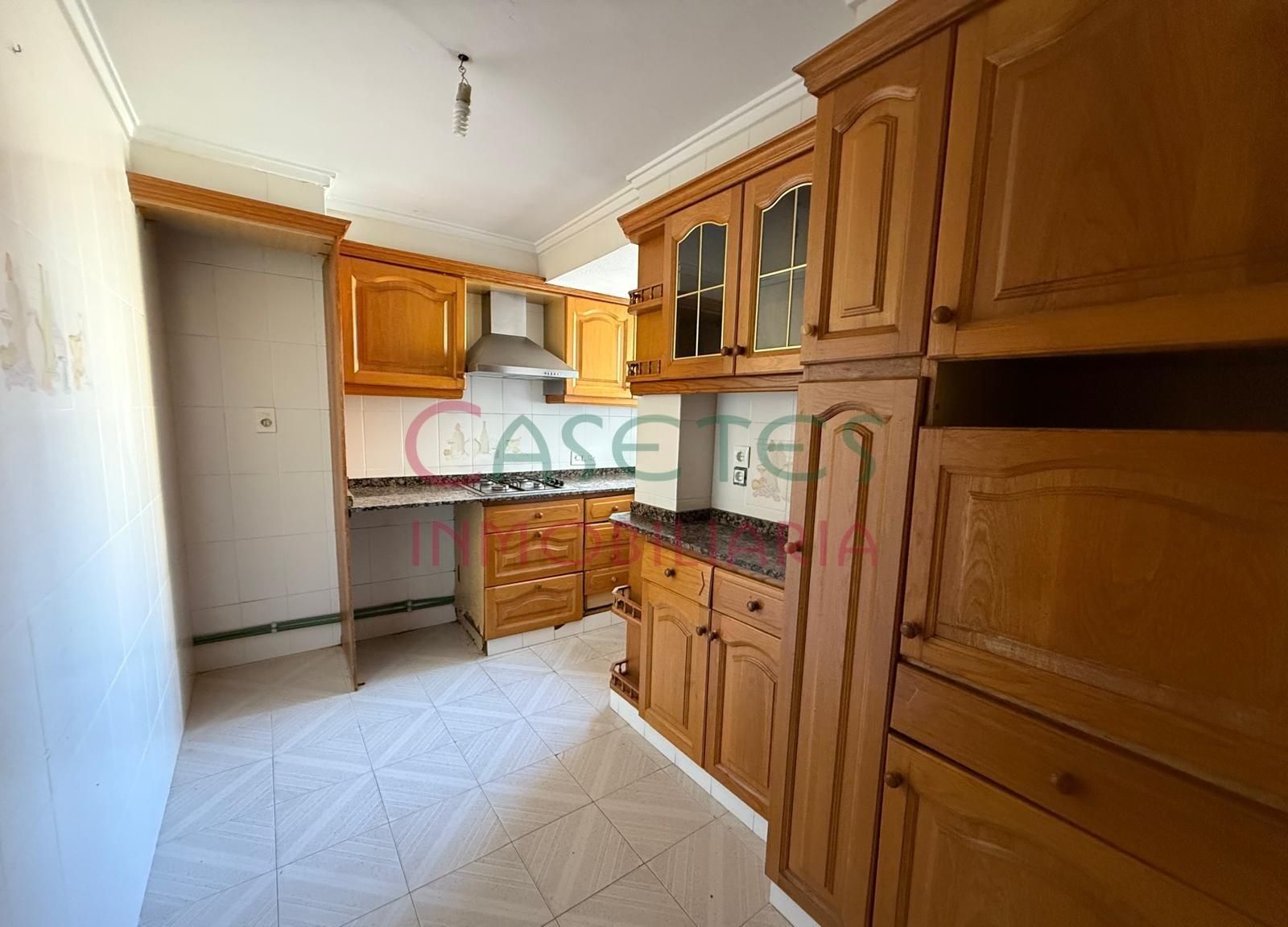 Kitchen of Flat for sale in Moncada
