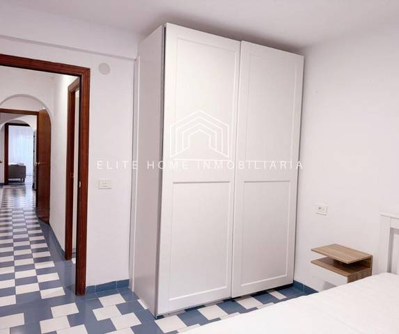 Piso en Alquiler en Plaza Donoso Cortés - Avenida Magdalena