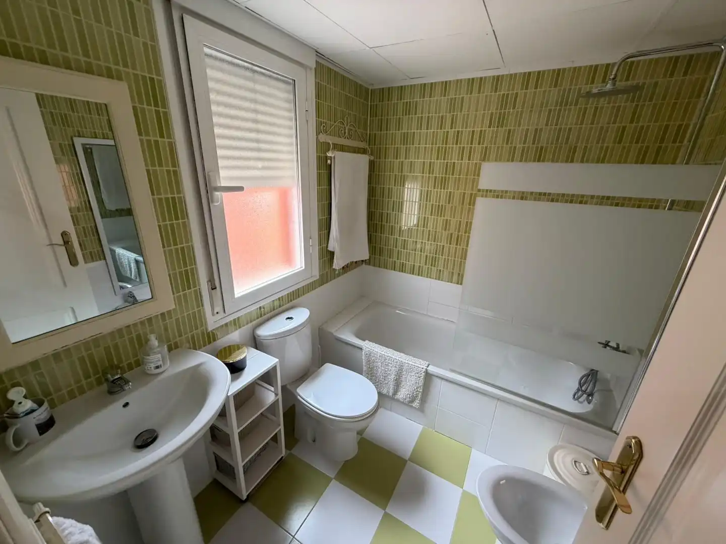 Bathroom of Houses for sale in Poblete  with Air Conditioner, Heating and Swimming Pool