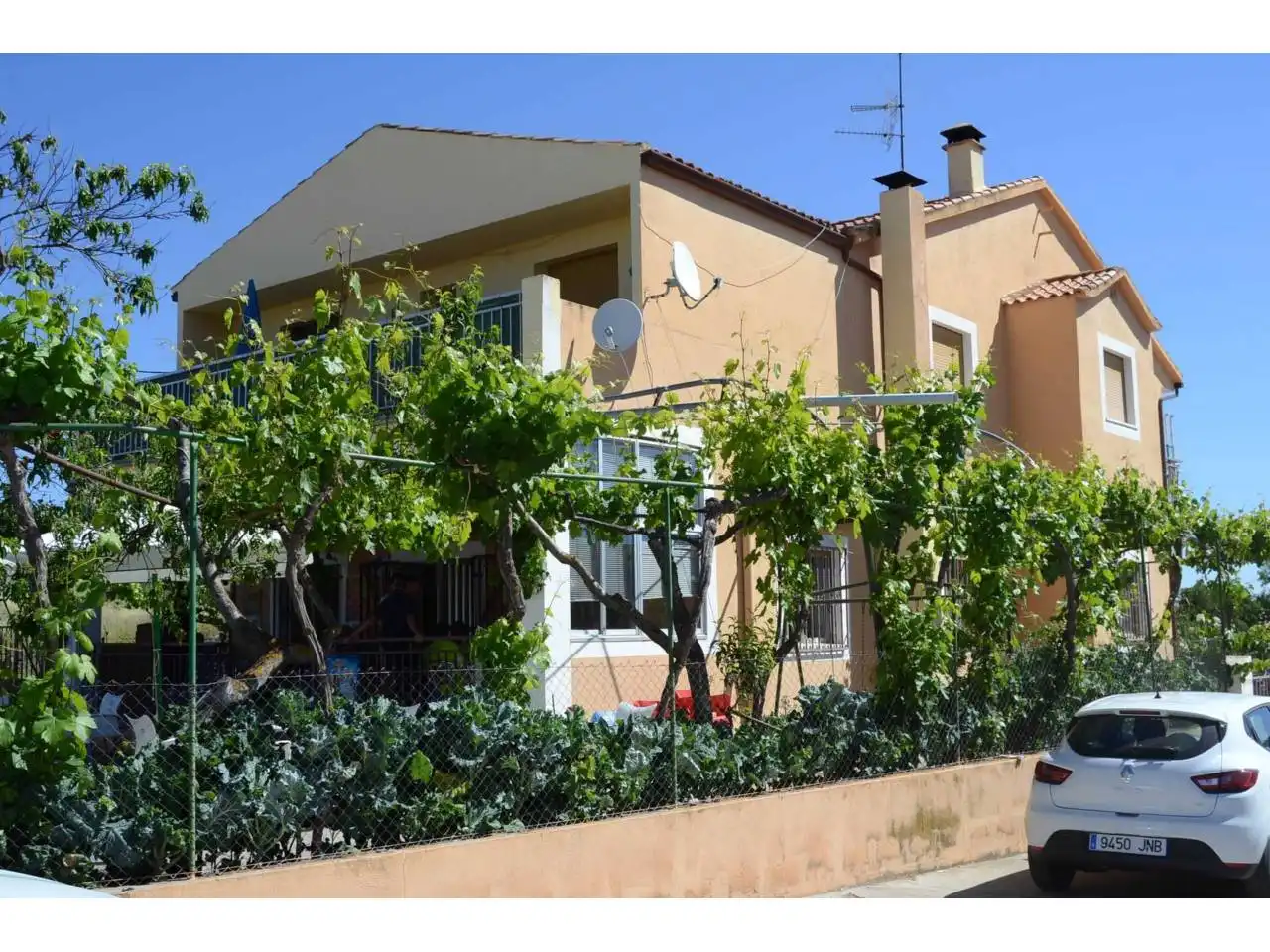 Vista exterior de Edificio en venta en Gallegos de Argañán