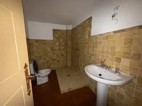 Bathroom of Houses for sale in Toledo  with Balcony